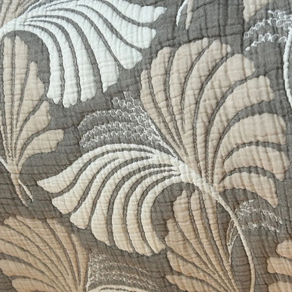 Dancing Leaves Quilted Jacquard 2 Side Woven Bedspread Oversized Queen Neutral